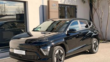 13200 : HYUNDAI Arles - Lexa Automobile - HYUNDAI KONA ELECTRIC Creative - KONA ELECTRIQUE II - Noir - Automate à fonct. Continu - Courant électrique