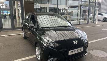 45000 : Hyundai Orléans Motors - HYUNDAI i10 - i10 - Phantom Black Métal - Traction - Essence