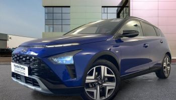 59187 : Hyundai Douai - Groupe Lempereur - HYUNDAI Bayon - Bayon - Intense Blue Métal/Toit/rétros Black - Traction - Essence/Micro-Hybride