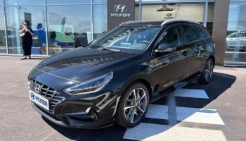 i30
