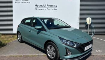14100 : Hyundai Lisieux - Trajectoire Automobiles - HYUNDAI i20 - i20 - Vert - Traction - Essence
