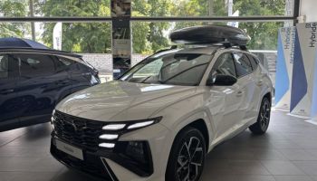 89100 : Hyundai Sens - APS - HYUNDAI Tucson - Tucson - Serenity White Métal - Traction - Hybride : Essence/Electrique