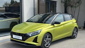 13200 : HYUNDAI Arles - Lexa Automobile - HYUNDAI i20 Executive - i20 III - LUCID LIME/PHANTOM BLACK - Automate sequentiel - Essence sans plomb