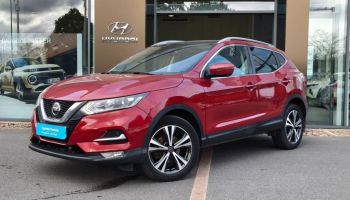 59640 : Hyundai Dunkerque - Europ'Auto - NISSAN Qashqai - Qashqai - Rouge - Traction - Diesel