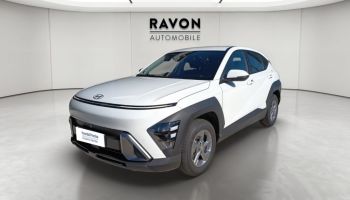 42100 : Hyundai Saint-Etienne - Ravon Automobile - HYUNDAI KONA Intuitive - KONA II - Blanc - Automate sequentiel - Essence / Courant électrique