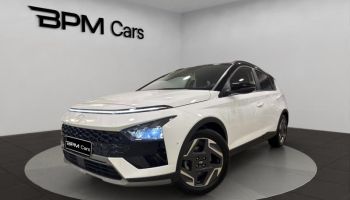 92130 : Hyundai ISSY-LES-MOULINEAUX - BPM Cars - HYUNDAI Bayon - Bayon - Atlas White Métal/Toit+rétros Black - Traction - Essence