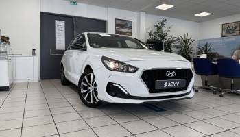 95500 : Hyundai Gonesse - ABVV - HYUNDAI i30 Edition #Navi - i30 III - Blanc - Boîte séquentielle - Diesel