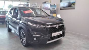 40990 : Hyundai Dax - i-AUTO - SUZUKI S-Cross - S-Cross - Prem Cosmic Black métallisé - Traction - Hybride : Essence/Electrique