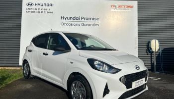 14100 : Hyundai Lisieux - Trajectoire Automobiles - HYUNDAI i10 - i10 - Polar White - Traction - Essence