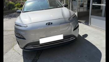75013 : Hyundai Paris 13 - Bayard Automobiles - HYUNDAI Kona - Kona - Shimmering Silver Métal - Traction - Electrique