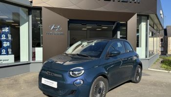 50300 : Hyundai Avranches - GCA - FIAT 500 - 500 - Celestial Blue tri-couche - Traction - Electrique