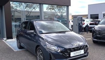 84120 : Hyundai PERTUIS - SA PEDINIELLI - HYUNDAI i20 Intuitive - i20 III - AURORA GREY - Automate sequentiel - Essence sans plomb