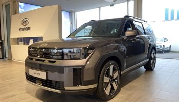 85000 : Hyundai MoceanRent | La Roche-sur-Yon - Océane Auto - HYUNDAI SANTA FE Creative - SANTA FE V - Gris - Boîte automatique - Essence / Courant électrique