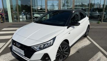 37540 : Hyundai Tours - EOS des Nations - HYUNDAI i20 - i20 - Polar White Métal/Toit/rétros Black - Traction - Essence/Micro-Hybride