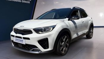 06130 : Hyundai Grasse - Garage Jean Cauvin - KIA STONIC GT Line - STONIC - Blanc - Automate sequentiel - Essence sans plomb