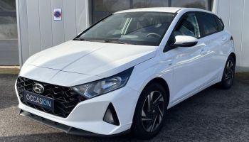 57685 : Hyundai Metz - Theobald Automobiles - HYUNDAI i20 - i20 - Atlas White - Traction - Essence/Micro-Hybride
