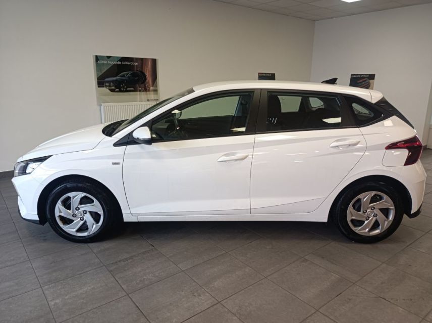 69190 : Hyundai Lyon Sud - Groupe Central Autos - HYUNDAI i20 Business - i20 III - Blanc - Boîte manuelle - Essence sans plomb