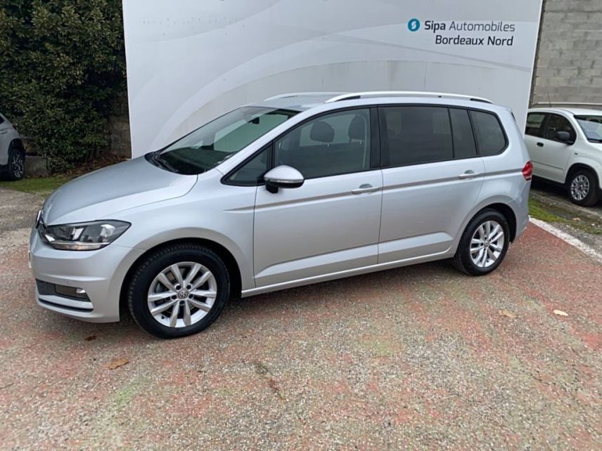 33110 : Hyundai Bordeaux Nord Le Bouscat - Sipa Automobiles - VOLKSWAGEN TOURAN Confortline - TOURAN III - GRIS CLAIR - Boîte manuelle - Diesel