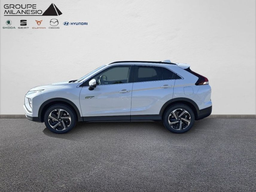 13290 : Hyundai Aix en Provence - Cap Milanesio - MITSUBISHI ECLIPSE CROSS MY23 Invite - ECLIPSE CROSS - Blanc - Automate à fonct. Continu - Essence / Courant électrique
