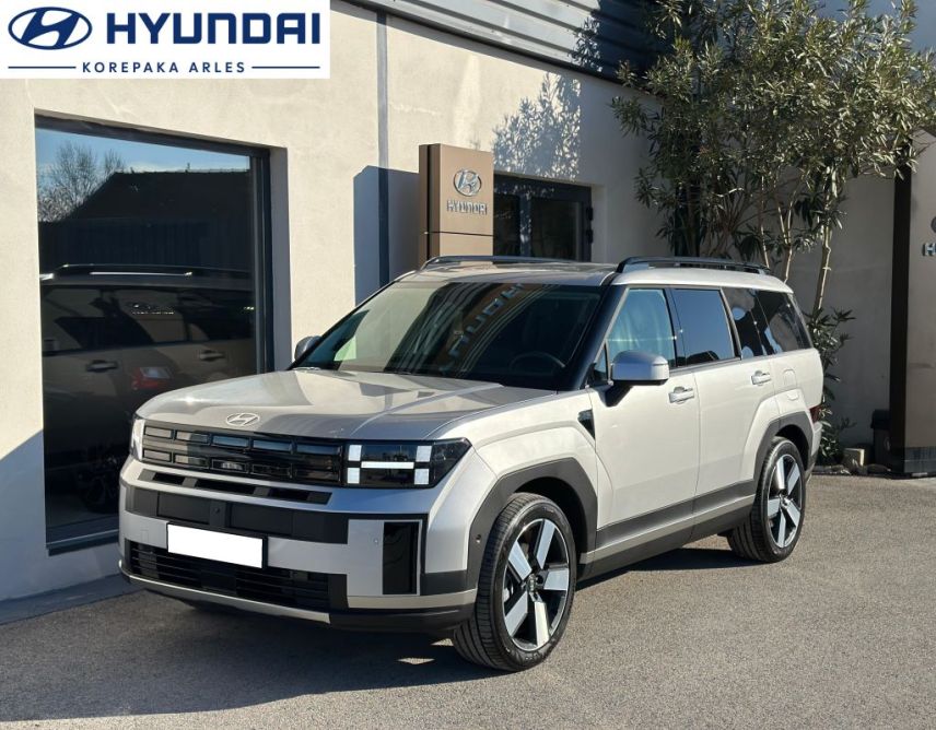 13200 : HYUNDAI Arles - Lexa Automobile - HYUNDAI SANTA FE Creative - SANTA FE V - Gris - Boîte automatique - Essence / Courant électrique