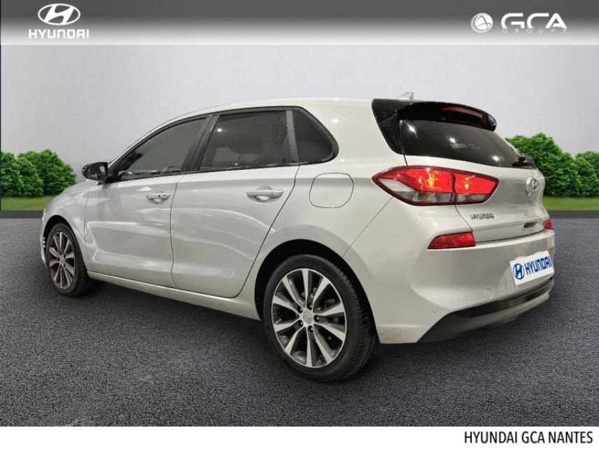 44800 : Hyundai NANTES SAINT HERBLAIN - GCH NANTES - HYUNDAI i30 - i30 - Platinum Silver - Traction - Essence