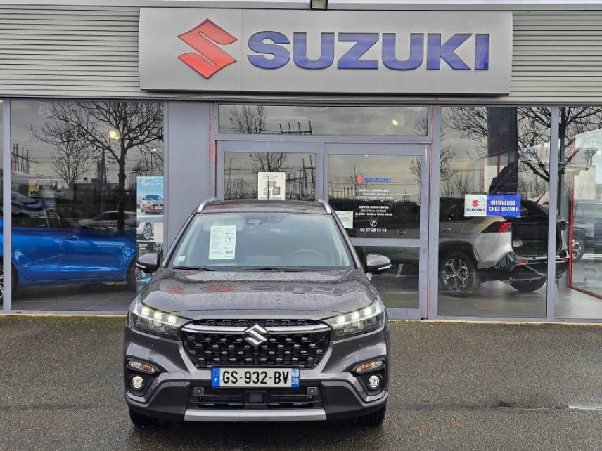 28600 : Hyundai Chartres - Alliance Automobile - SUZUKI S-Cross - S-Cross - Prem Titan Dark Gray métallisé - Transmission intégrale - Hybride : Essence/Electrique