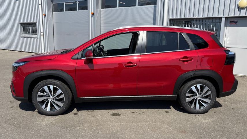 85300 : Hyundai Challans - Océane Auto - SUZUKI S-CROSS Style - S-CROSS II - Rouge - Boîte manuelle - Essence sans plomb