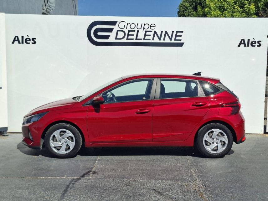 30100 : Hyundai Alès - Auto Hall - HYUNDAI i20 Initia - i20 III - Rouge - Boîte manuelle - Essence sans plomb