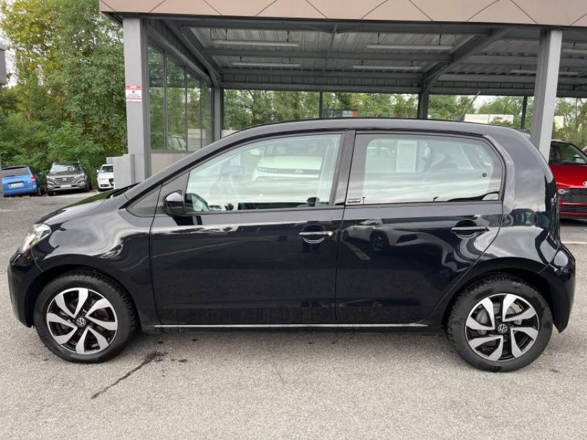 64100 : Hyundai Bayonne - Oceanic Auto - VOLKSWAGEN up! - up! - Noir Intense nacrée - Traction - Essence