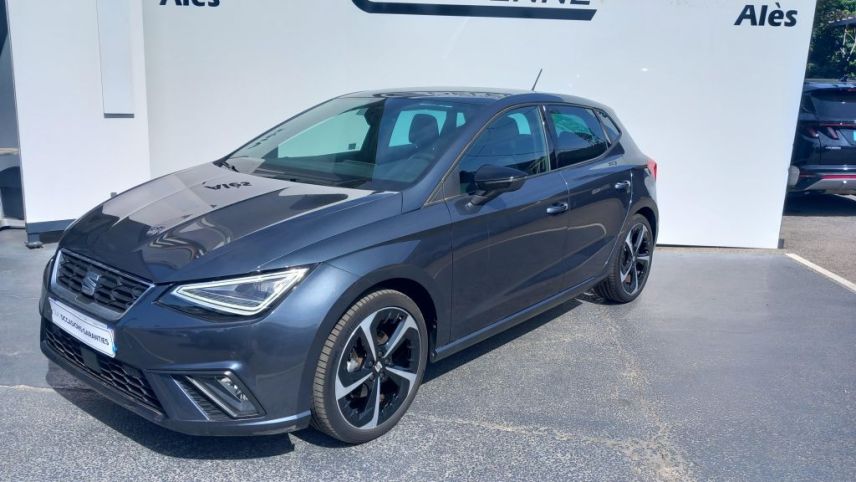 30100 : Hyundai Alès - Auto Hall - SEAT IBIZA FR - IBIZA V - Gris - Boîte manuelle - Essence sans plomb