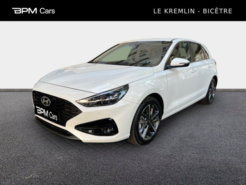 94270 : Hyundai Kremlin-Bicêtre - ELLIPSE Automobiles - HYUNDAI i30 - i30 - Serenity White métal - Traction - Essence