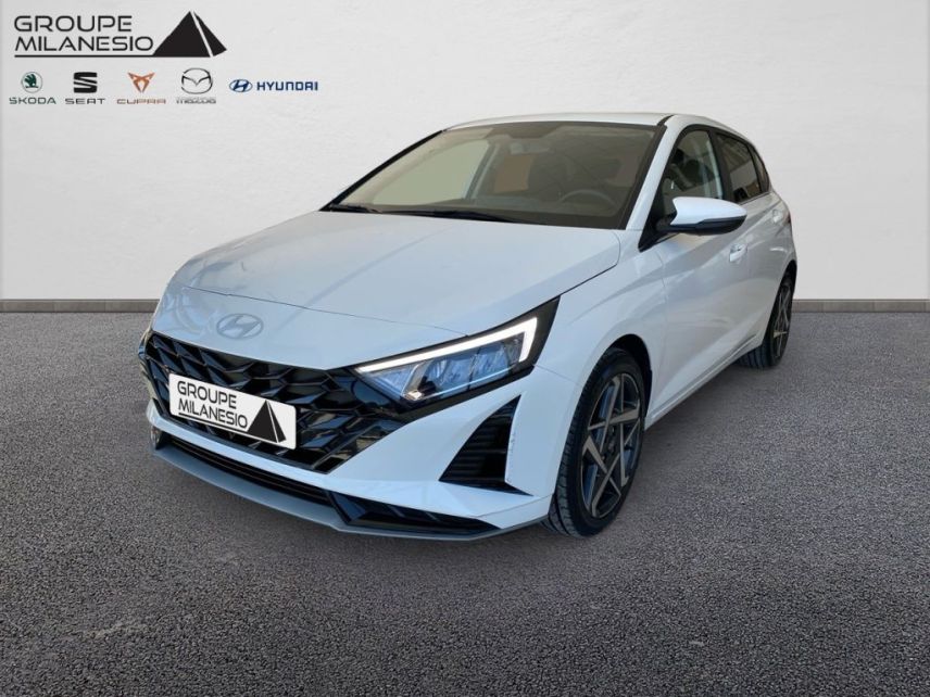13300 : Hyundai Salon de Provence - Cap Milanesio - HYUNDAI i20 Creative - i20 III - Blanc - Automate sequentiel - Essence sans plomb