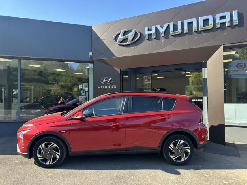 50300 : Hyundai Avranches - GCA - HYUNDAI Bayon - Bayon - Dragon Red Métal - Traction - Essence
