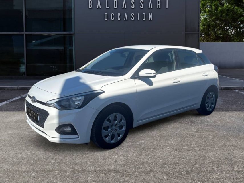 83130 : Hyundai Toulon - Autodif SAS - Groupe BALDASSARI - HYUNDAI i20 Initia - i20 II - Blanc - Boîte manuelle - Essence sans plomb