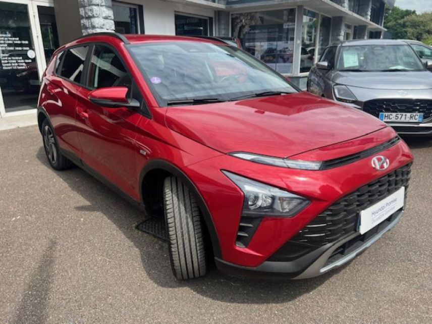 89100 : Hyundai Sens - APS - HYUNDAI Bayon - Bayon - Dragon Red Métal - Traction - Essence/Micro-Hybride