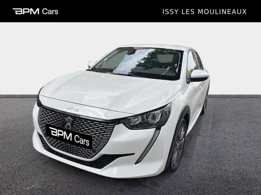 92130 : Hyundai ISSY-LES-MOULINEAUX - BPM Cars - PEUGEOT 208 - 208 - Blanc Banquise (O) - Traction - Electrique