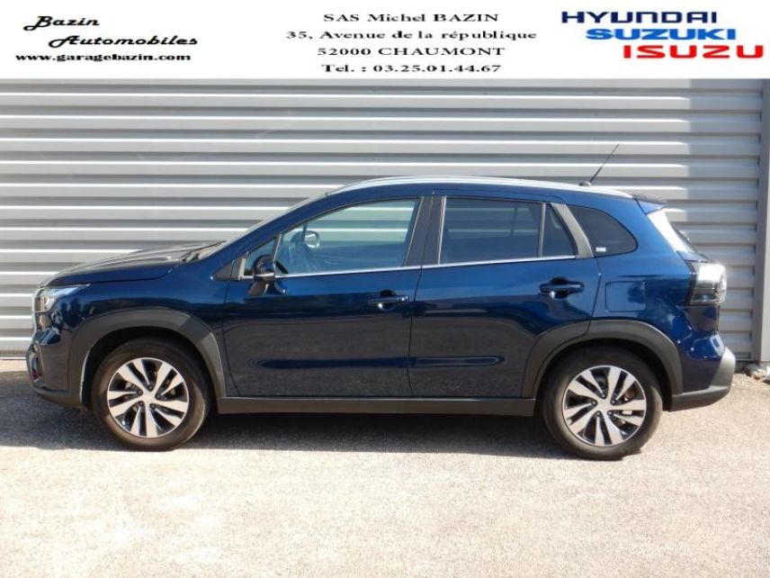 52000 : Hyundai Chaumont - Garage Michel Bazin - SUZUKI S-Cross - S-Cross - Pearl Sphere Blue métallisé - Transmission intégrale - Hybride : Essence/Electrique