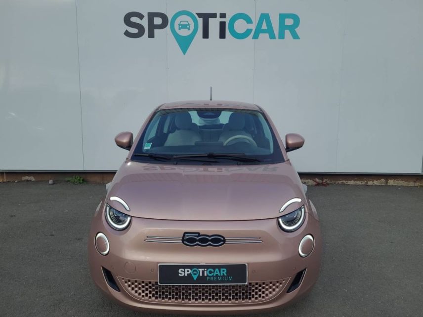 33140 : Hyundai Bordeaux Sud Villenave d&#039;Ornon - Sipa Automobiles - FIAT 500e 3+1 MY22 SERIE 1 STEP 1 La Prima - 500 III - Rose Gold - Automate à fonct. Continu - Courant électrique