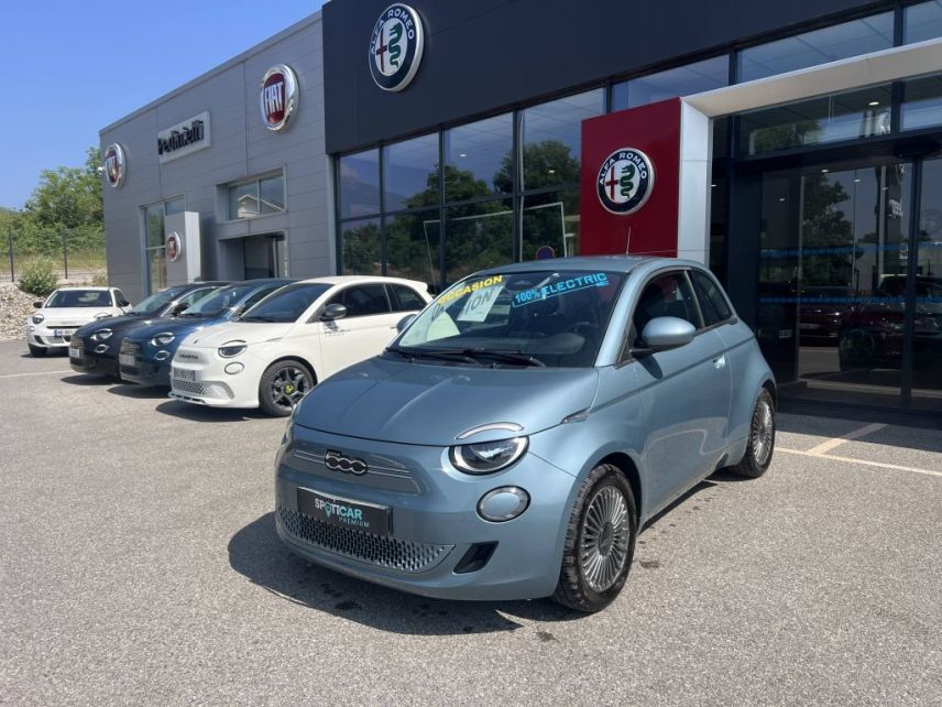 04100 : Hyundai Manosque - Pedinielli - FIAT 500 NOUVELLE Action Plus - 500 III - GLACIER BLUE - Automate à fonct. Continu - Courant électrique