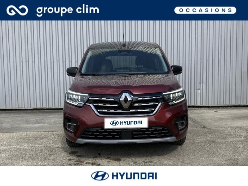 40990 : Hyundai Dax - i-AUTO - RENAULT Kangoo - Kangoo - Rouge Carmin - Traction - Diesel