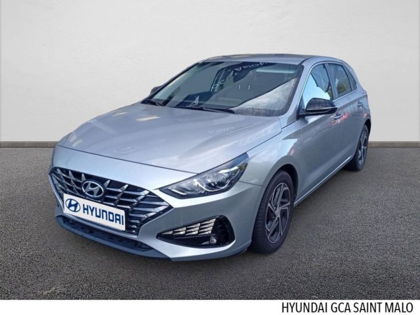 35400 : Hyundai Saint-Malo - GCA - HYUNDAI i30 - i30 - Rouge - Traction - Essence