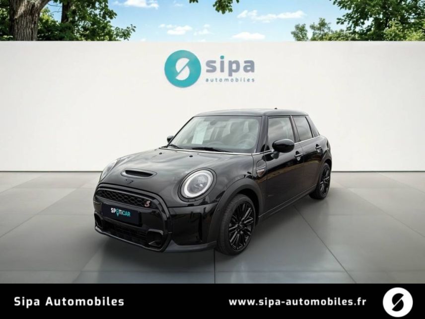 31200 : Hyundai TOULOUSE NORD - AUTO NORD - MINI HATCH 5 PORTES F55 LCI II Edition Camden - MINI F55 - Noir - Automate sequentiel - Essence sans plomb
