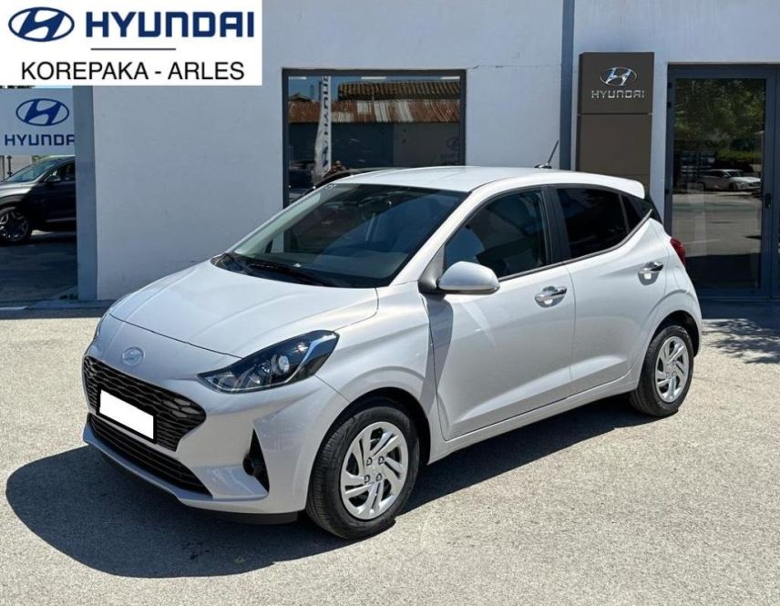 13200 : HYUNDAI Arles - Lexa Automobile - HYUNDAI i10 Creative - i10 III - Gris - Boîte manuelle - Essence sans plomb