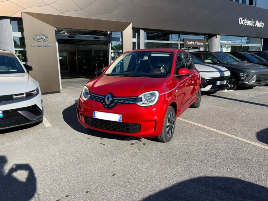 64100 : Hyundai Bayonne - Oceanic Auto - RENAULT Twingo - Twingo - Rouge Flamme - Propulsion - Electrique