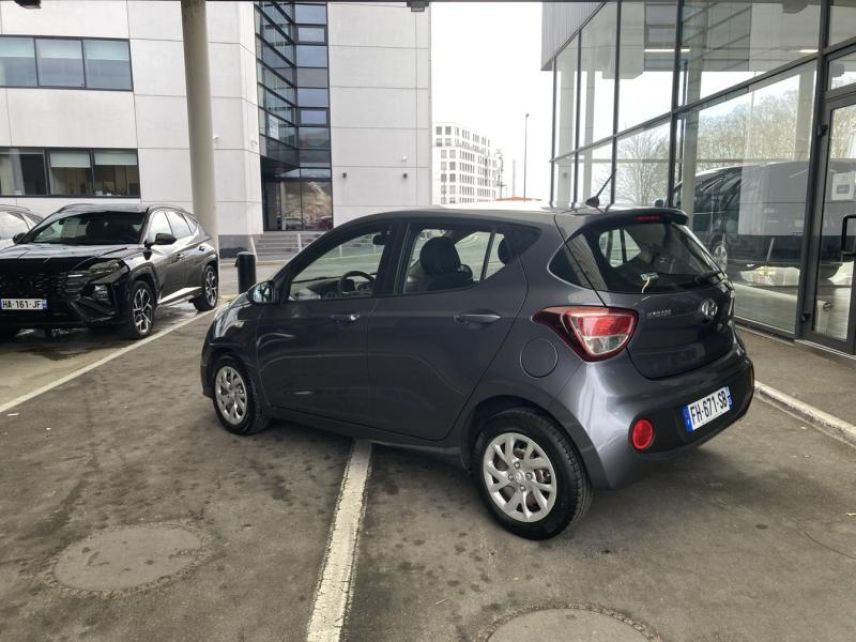 45000 : Hyundai Orléans Motors - HYUNDAI i10 - i10 - Star Dust - Traction - Essence