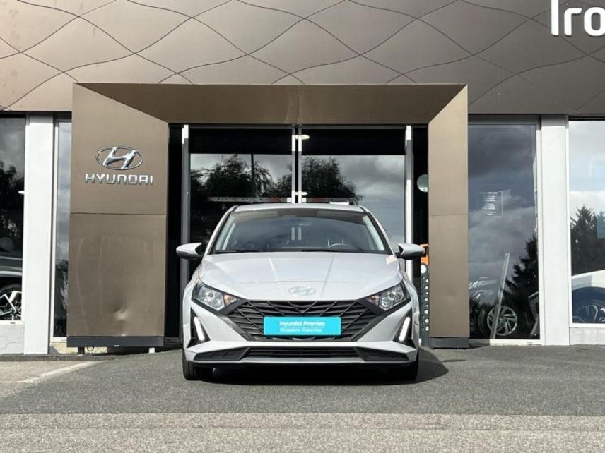 29000 : Hyundai Quimper - Iroise Automobiles - HYUNDAI i20 - i20 - Aurora Gray Métal - Traction - Essence