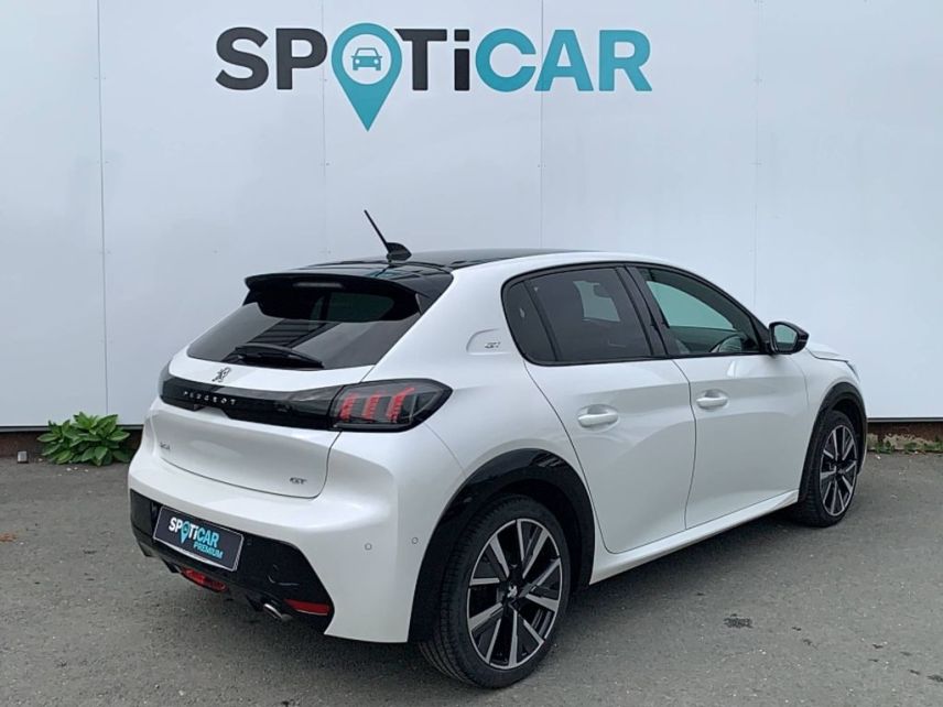 33140 : Hyundai Bordeaux Sud Villenave d&#039;Ornon - Sipa Automobiles - PEUGEOT 208 GT - 208 II - BLANC - Boîte manuelle - Diesel