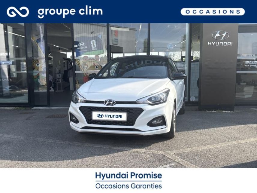 40990 : Hyundai Dax - i-AUTO - HYUNDAI i20 - i20 - Polar White Métal/Toit/rétros Black - Traction - Essence