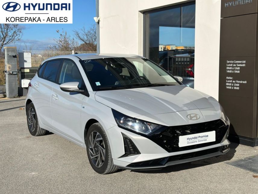 13200 : HYUNDAI Arles - Lexa Automobile - HYUNDAI i20 Intuitive - i20 III - Gris - Automate sequentiel - Essence sans plomb