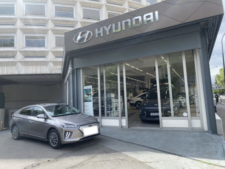 75013 : Hyundai Paris 13 - Bayard Automobiles - HYUNDAI Ioniq - Ioniq - Fluidic Metal - Traction - Electrique